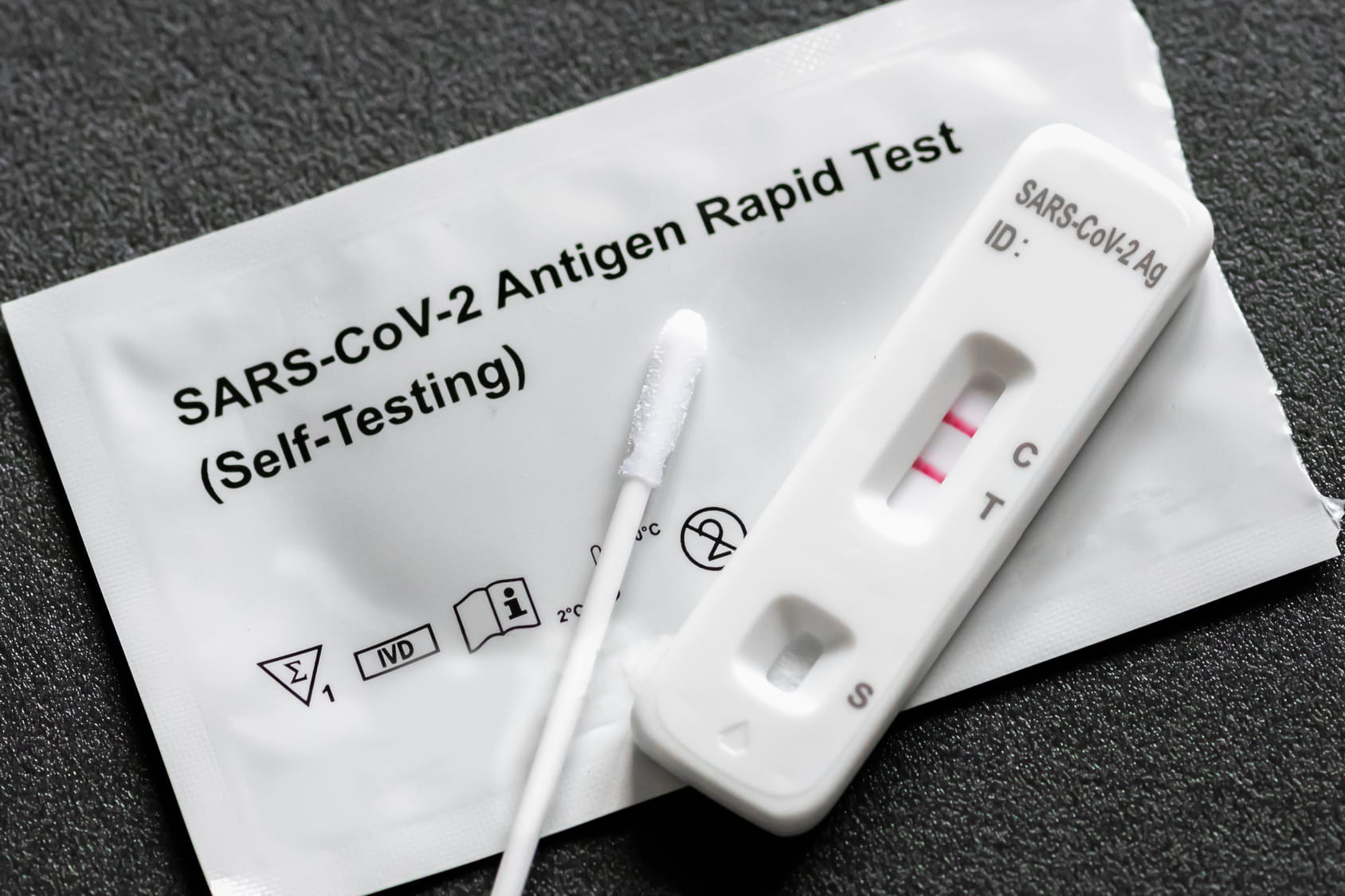Antigen-Schnelltest mit Testkassette